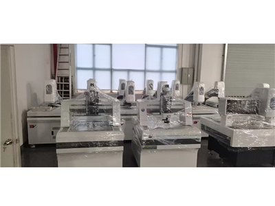 工厂影像测量仪车间