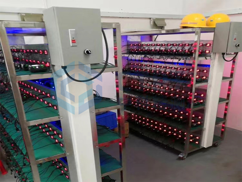 多功能电源老化车